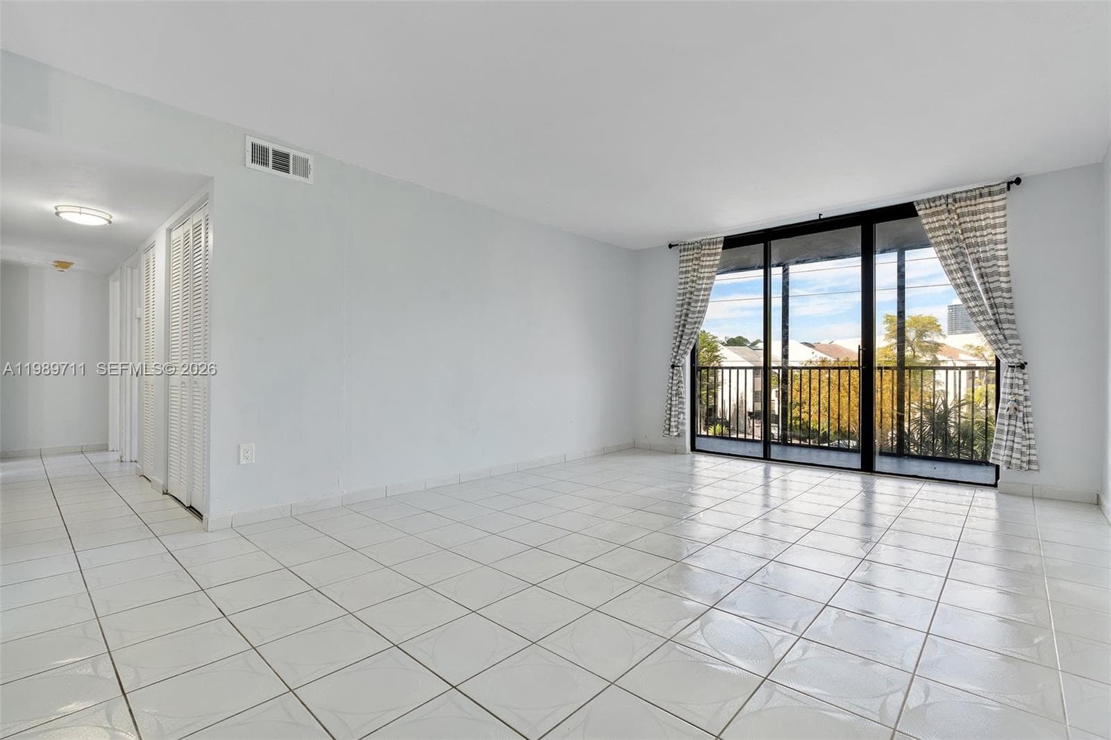 2500 135th St Unit#B206 photo 5