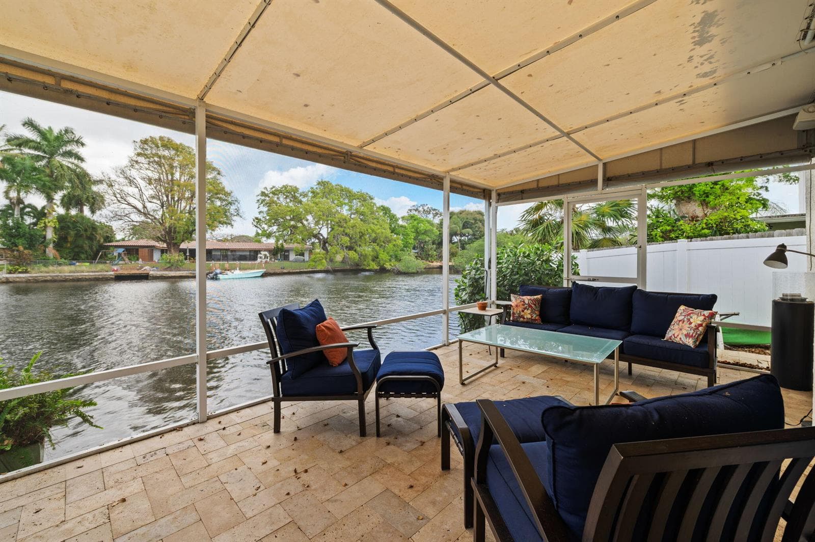 349 NE 29th Street 3