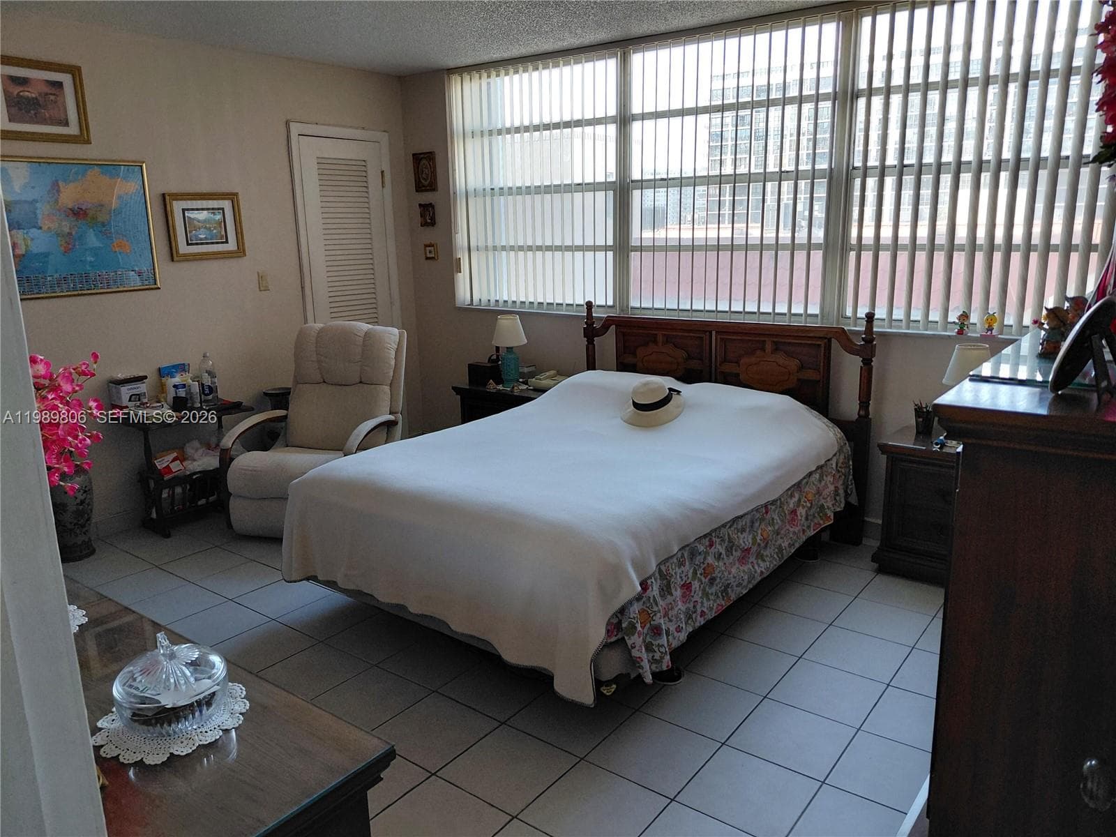 3113 S Ocean Dr 504 photo 10