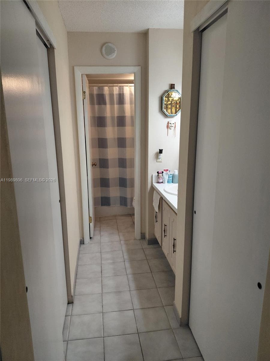 3113 S Ocean Dr 504 photo 14