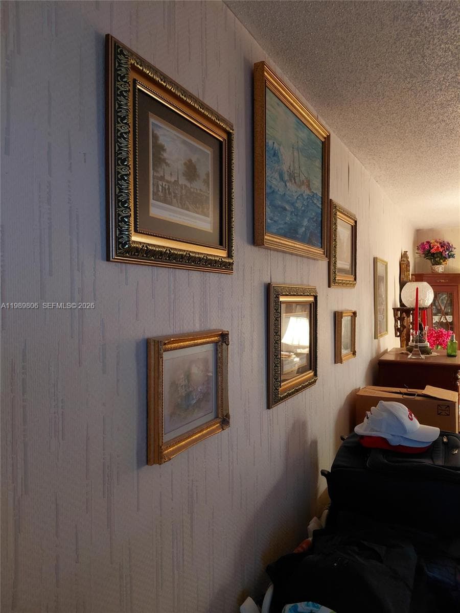3113 S Ocean Dr 504 photo 8