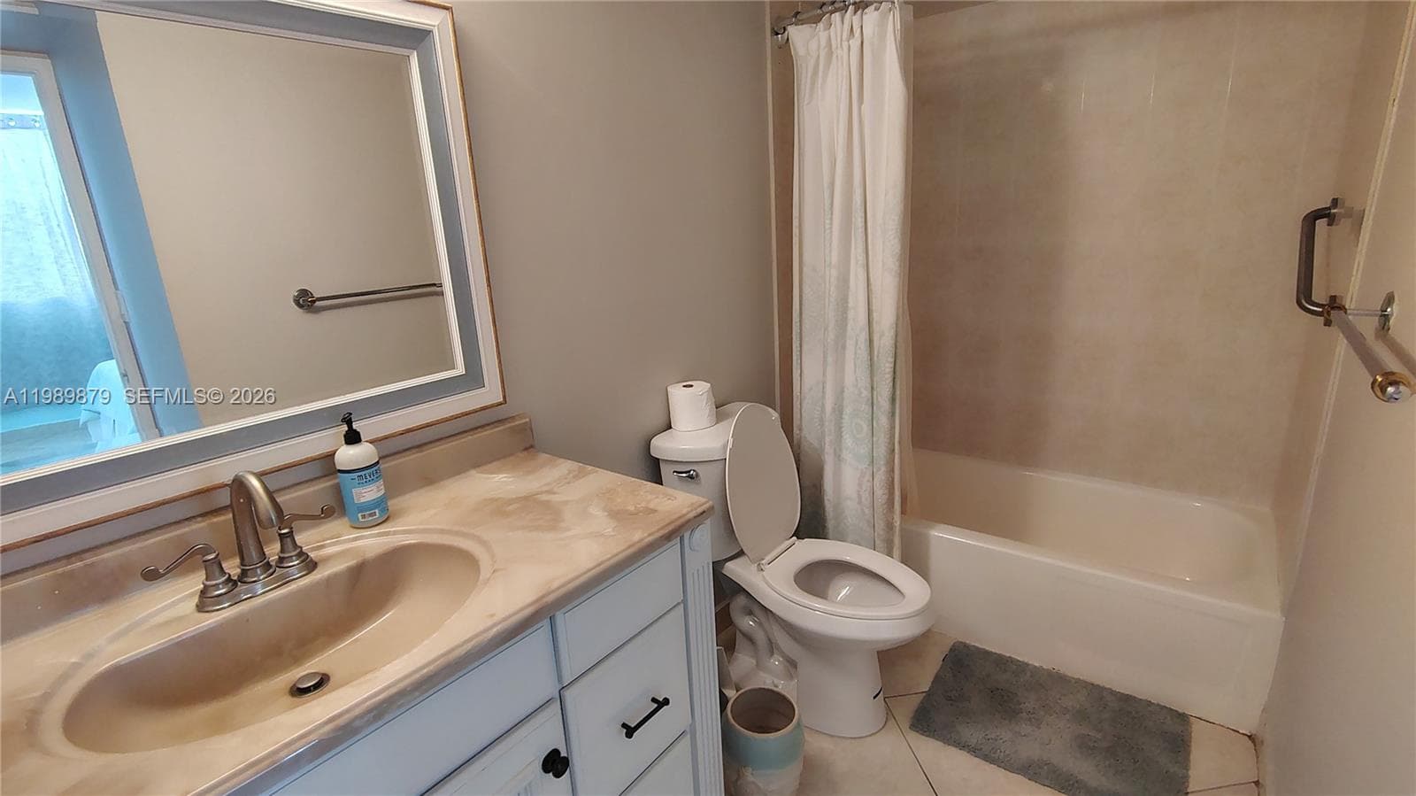 290 174th St 1507 photo 15