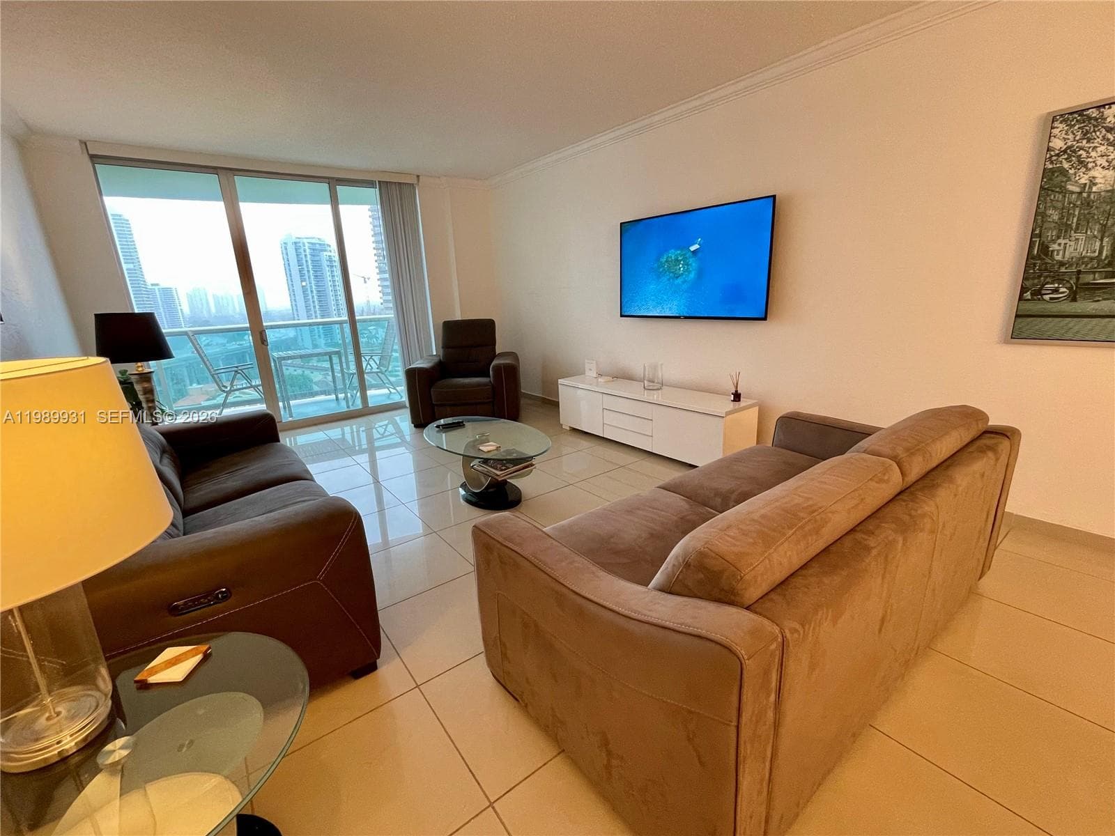 19390 Collins Ave 1405 photo 9