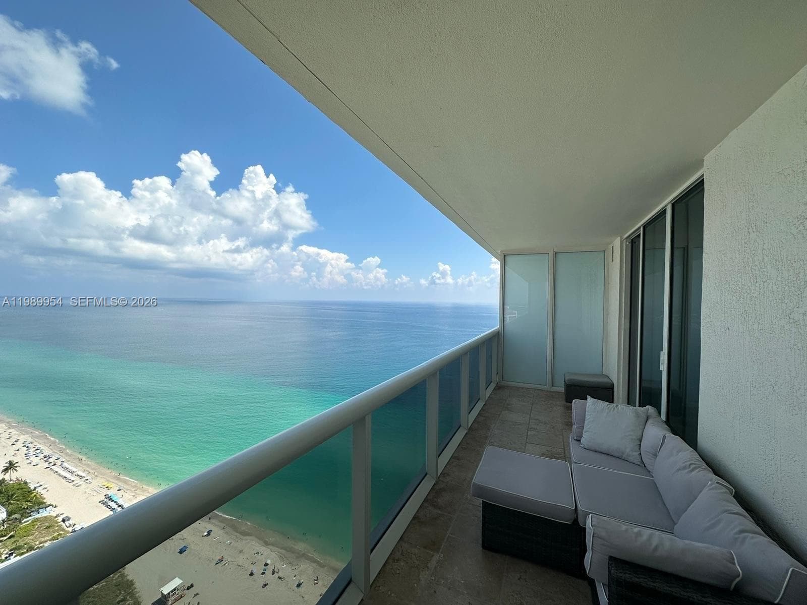 1830 S Ocean Dr 4010 photo 3