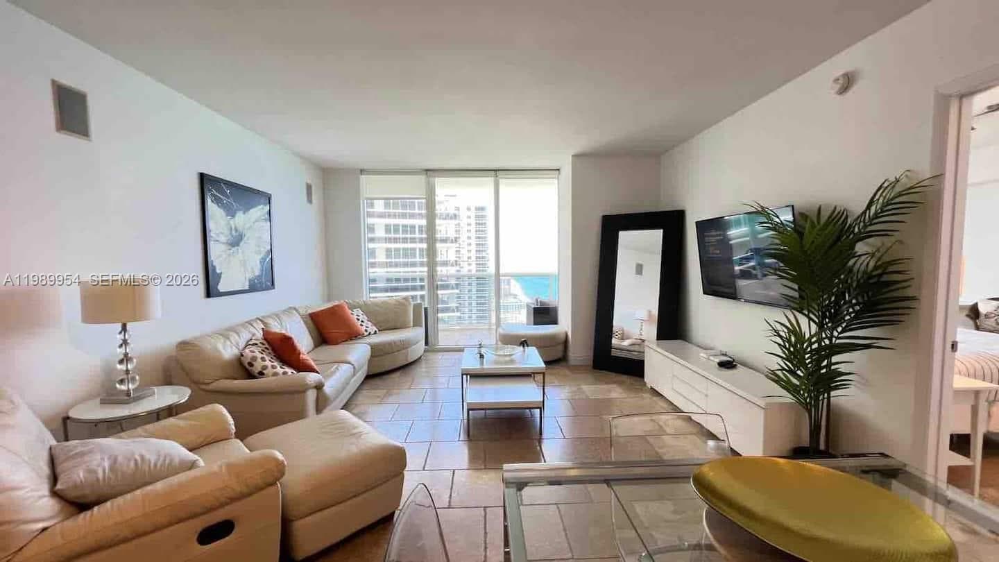 1830 S Ocean Dr 4010 photo 10