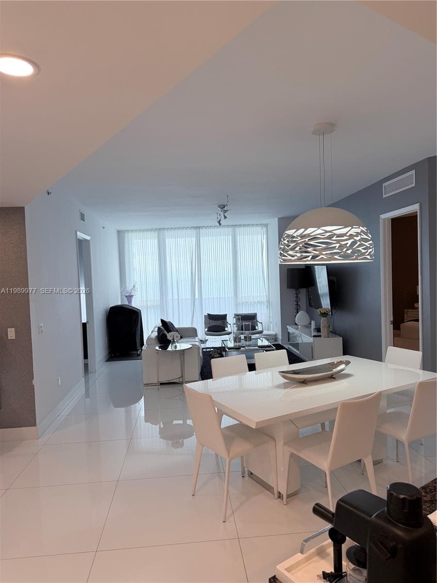 15811 Collins Ave 1803 photo 2