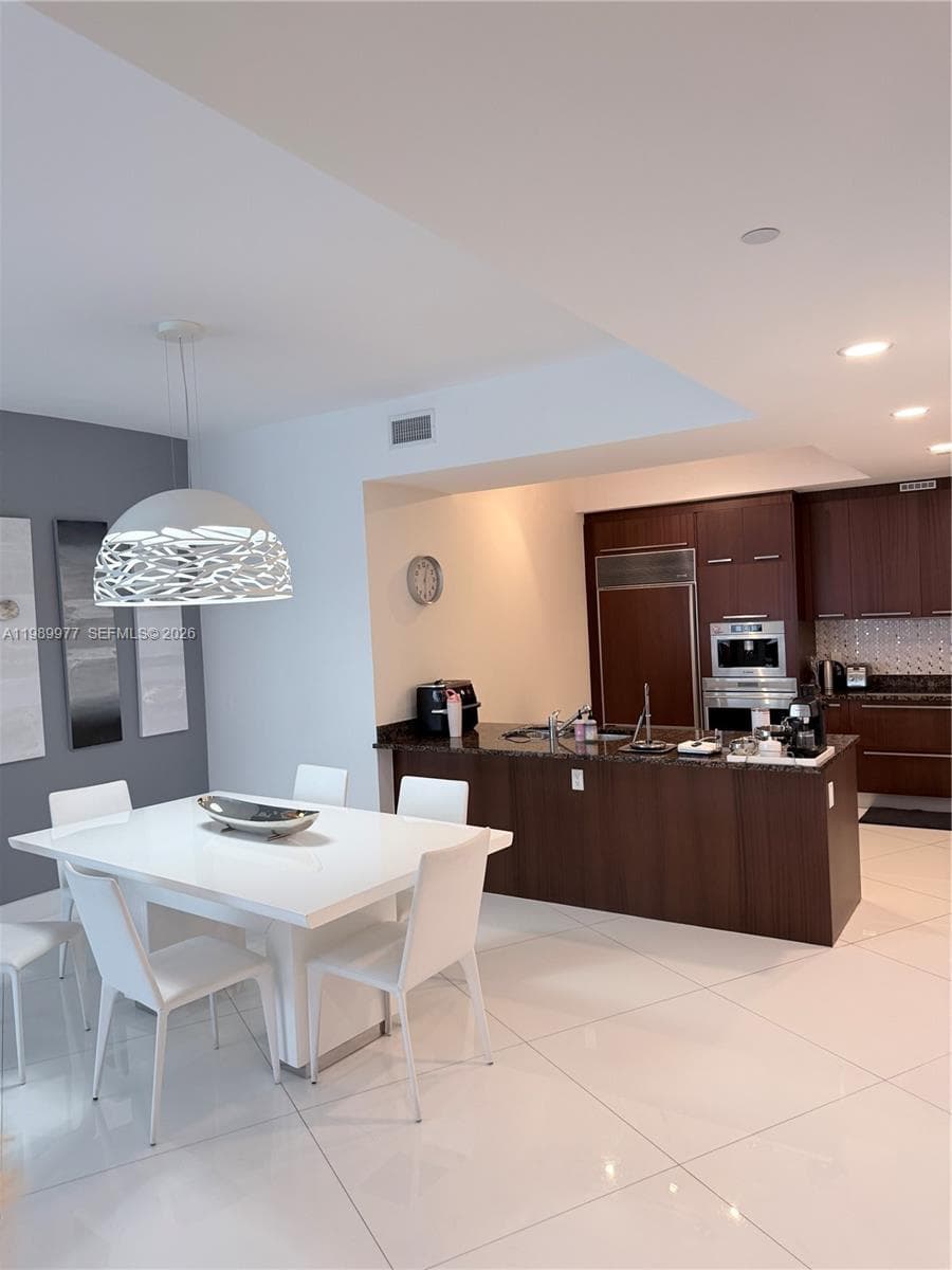 15811 Collins Ave 1803 photo 18