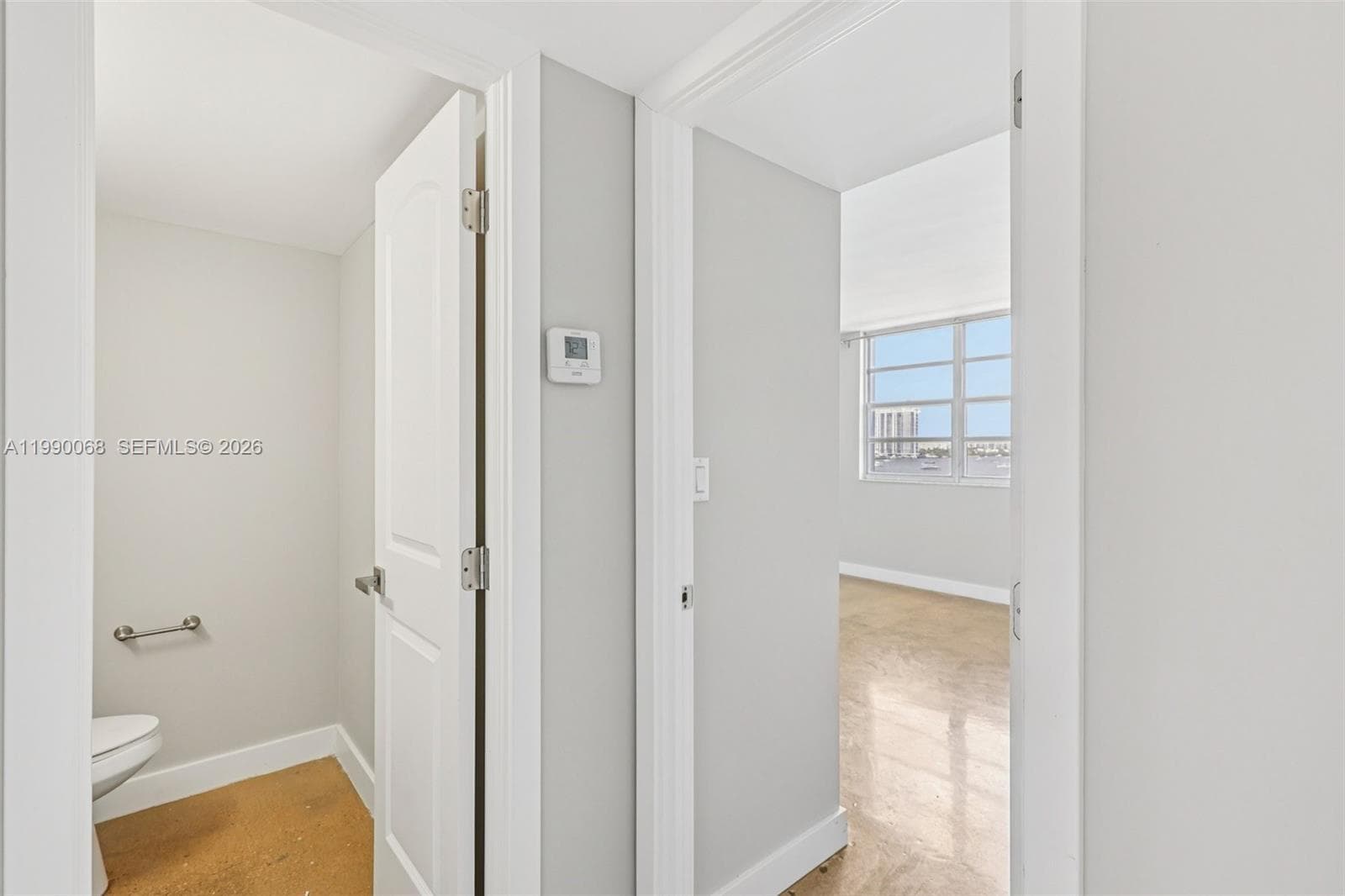 2841 NE 163rd St 605 photo 17