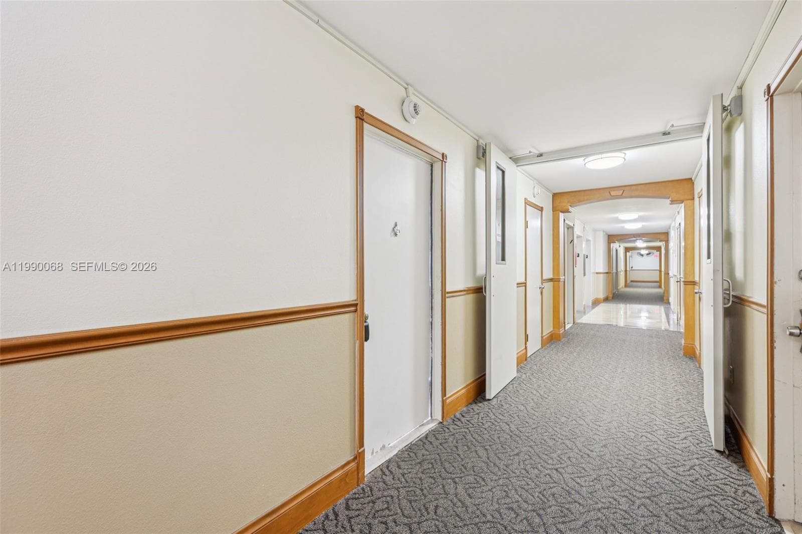 2841 NE 163rd St 605 photo 14
