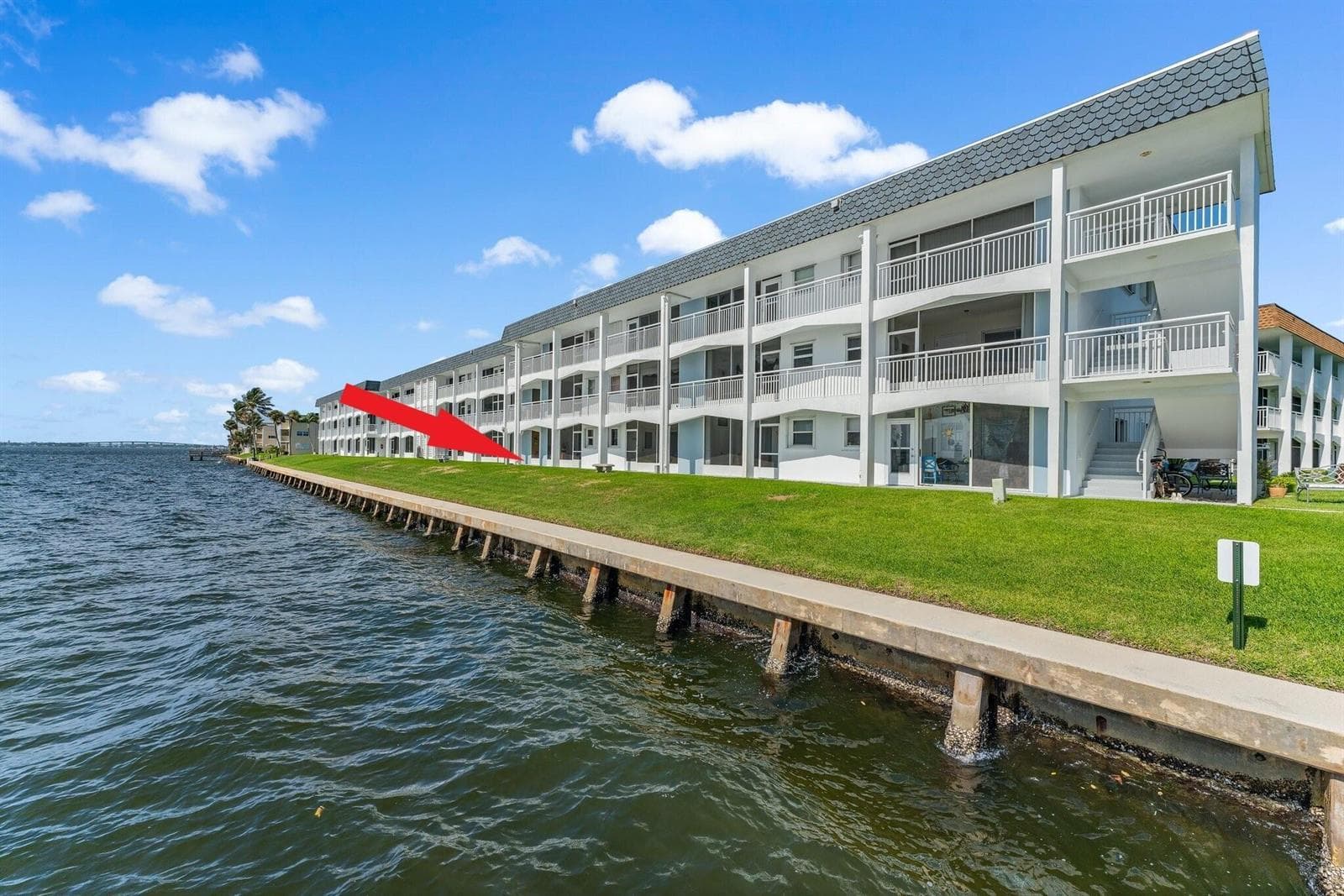 100 Shore Court #105 5