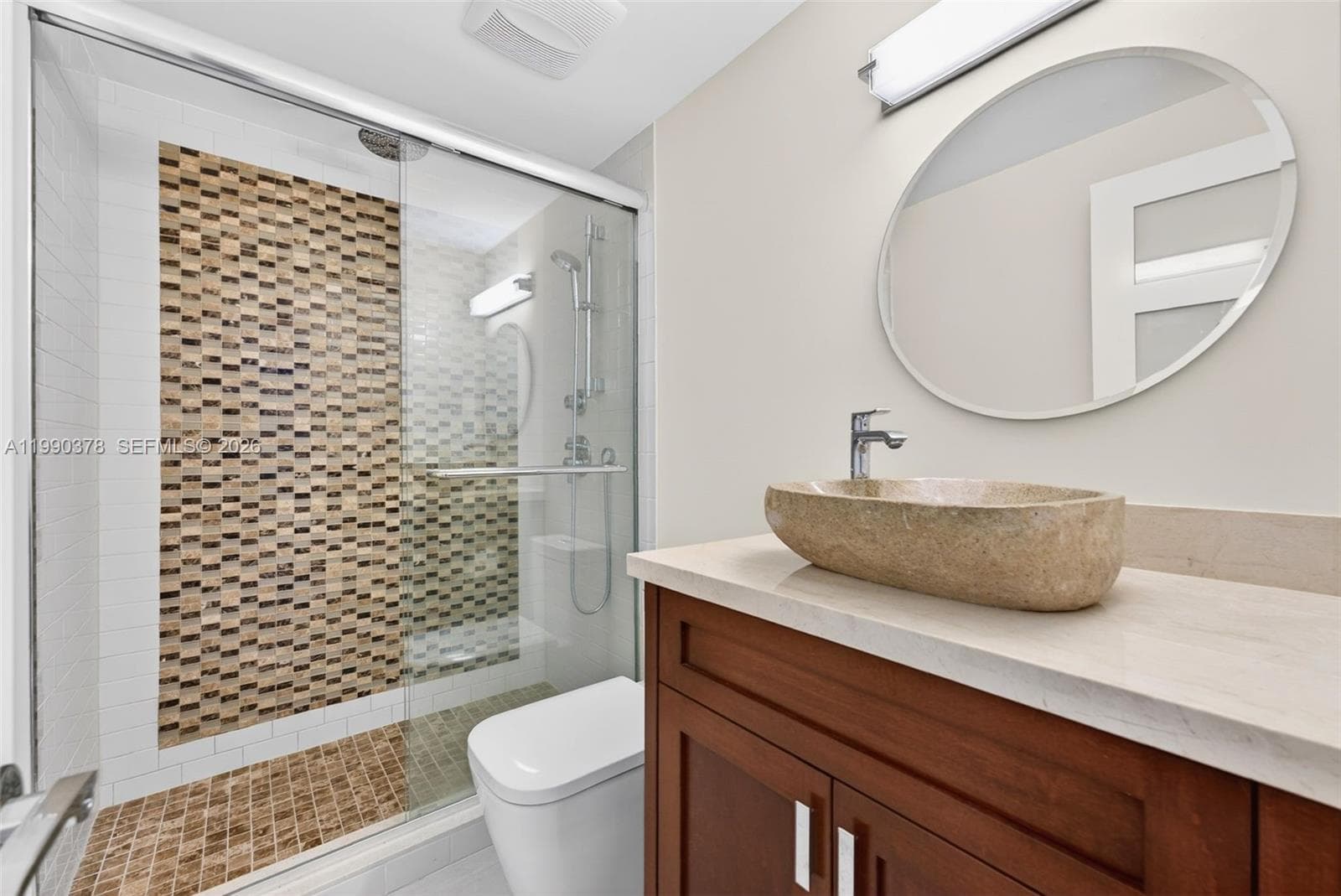 3725 Ocean Dr 1024 photo 18