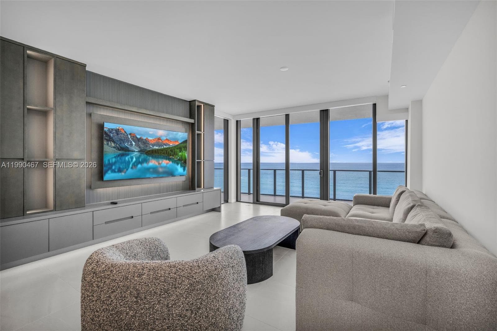 1116 N Ocean Blvd 1106 photo 2