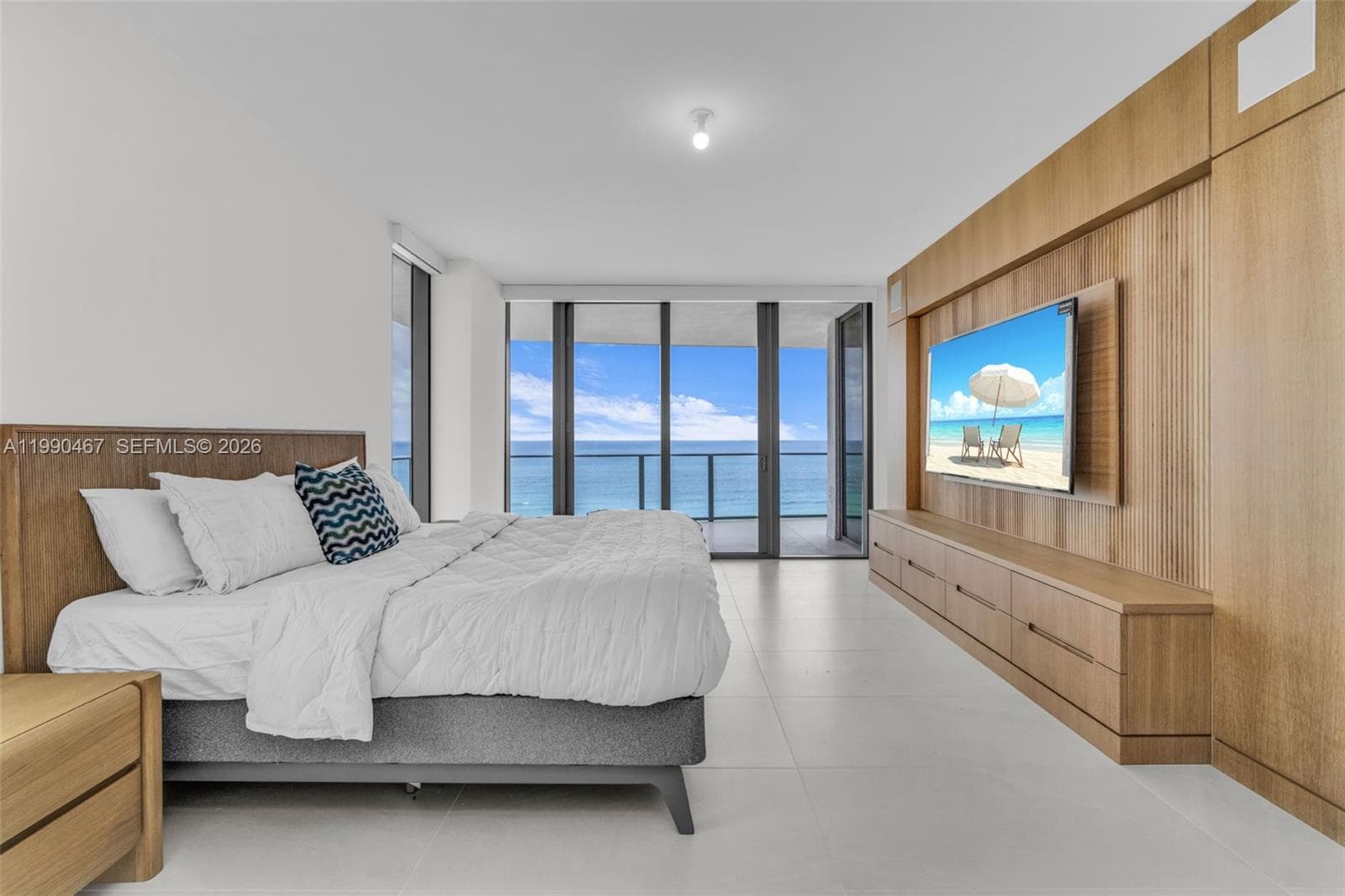1116 N Ocean Blvd 1106 photo 11