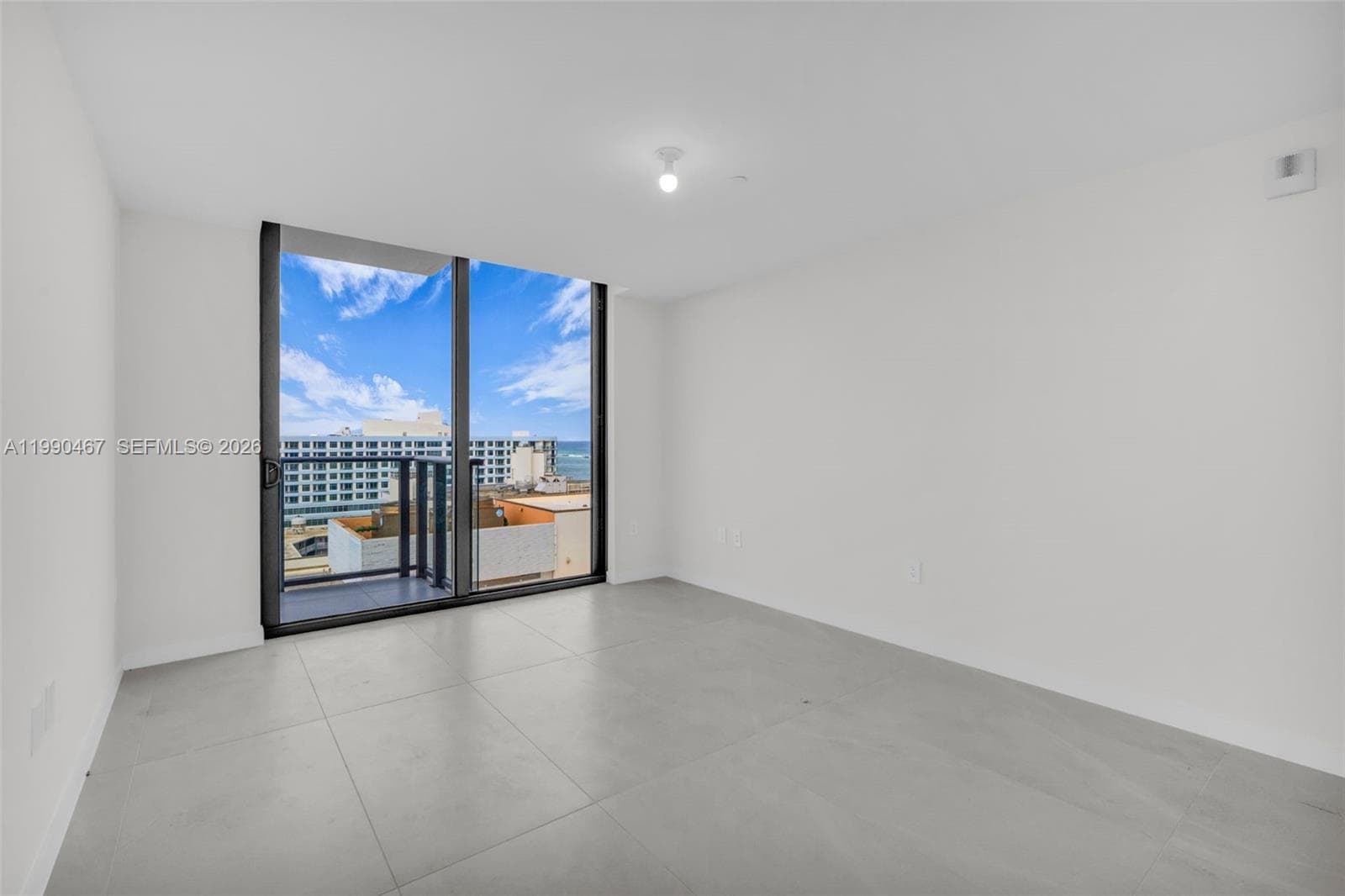 1116 N Ocean Blvd 1106 photo 25