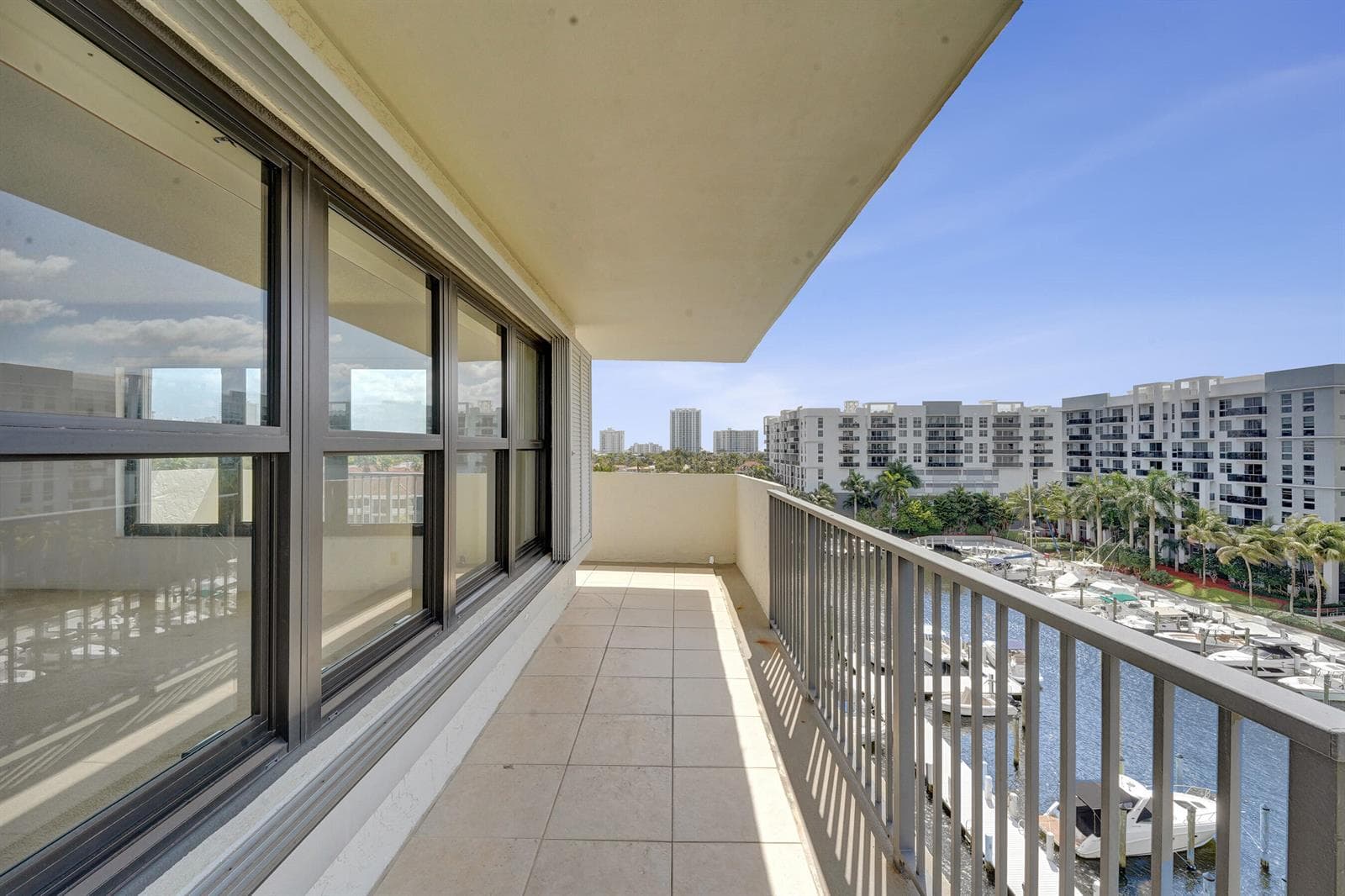 3200 Port Royale Drive N #701 4