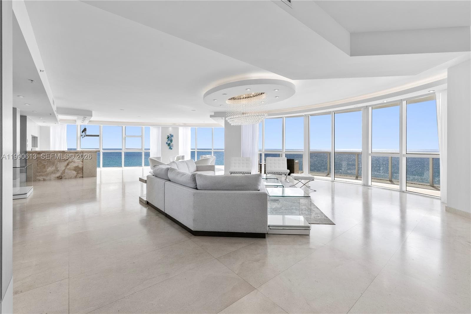 18201 Collins ave 4