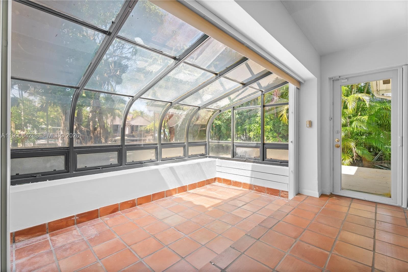 1845 Daytonia Rd photo 6