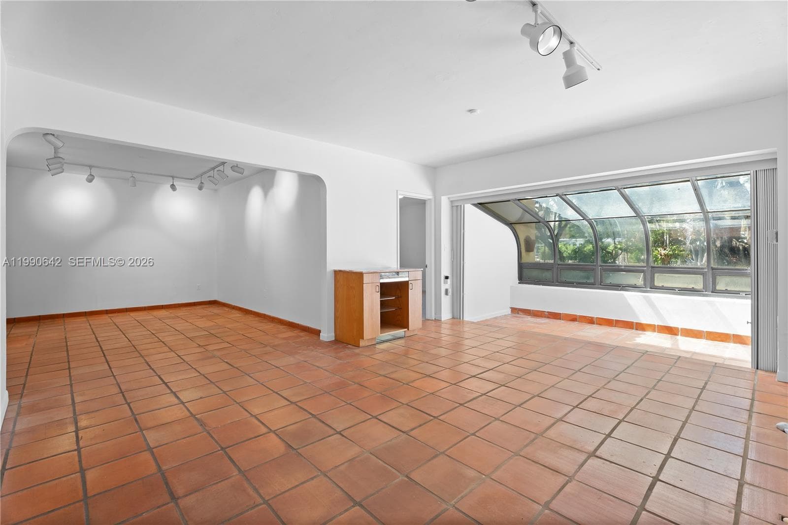 1845 Daytonia Rd photo 8