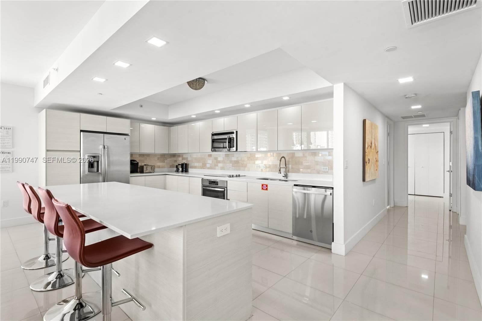 2600 E Hallandale Beach Blvd T1001 photo 6