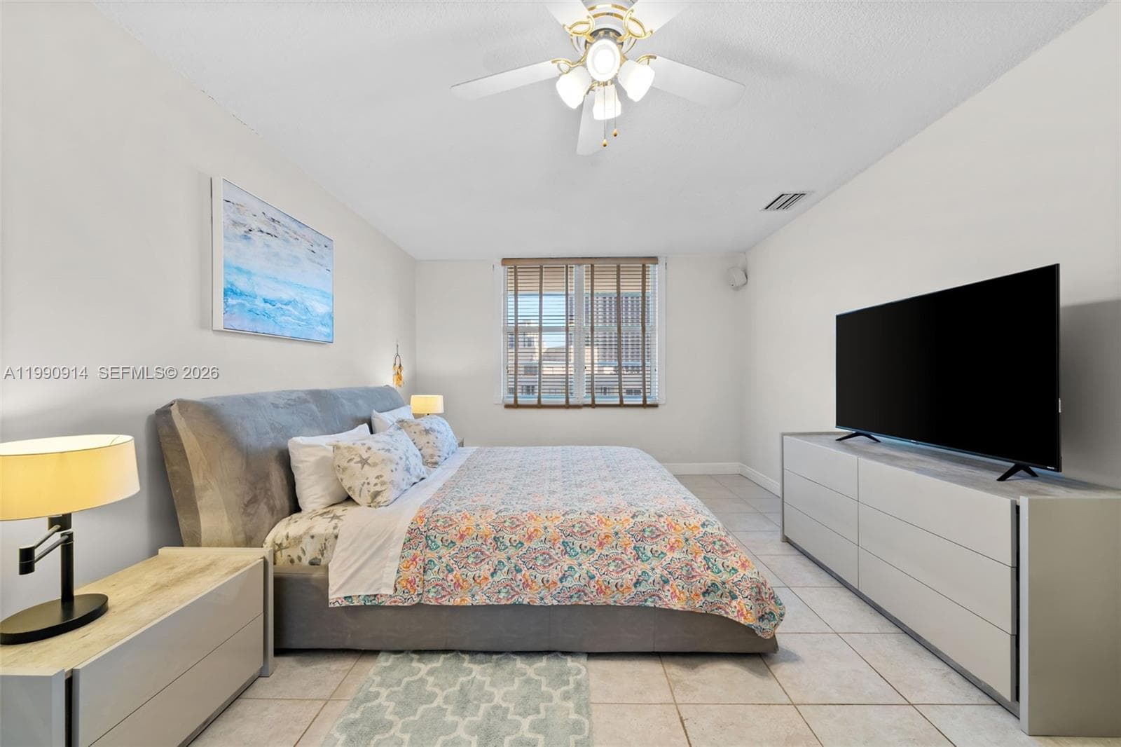 3725 S Ocean Dr PH18 photo 16