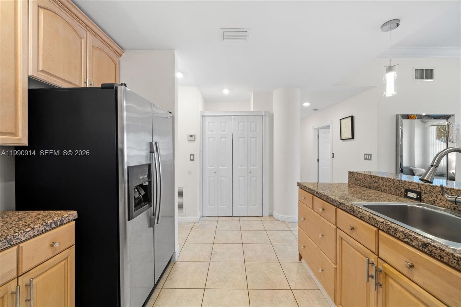 3725 Ocean Dr PH18 photo 12