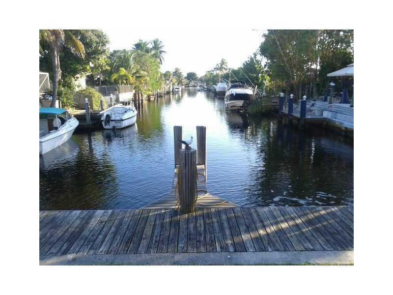 520 SW 15th Street #101 5