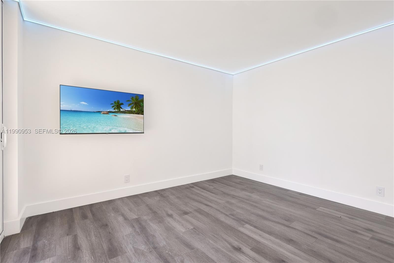 5420 Ocean Dr 504 photo 20