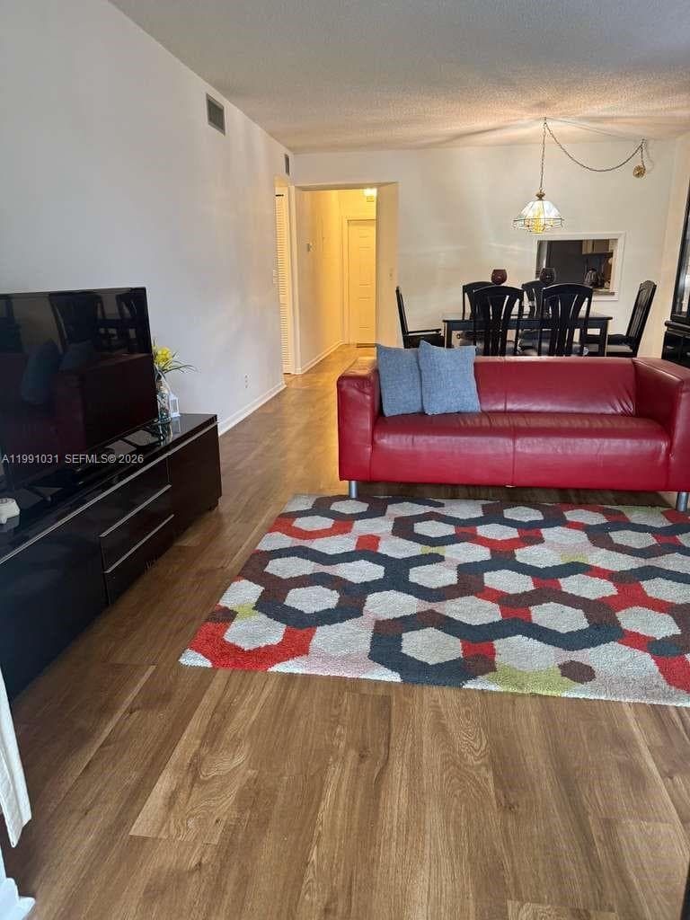 2 Briarwood Cir 212 photo 8