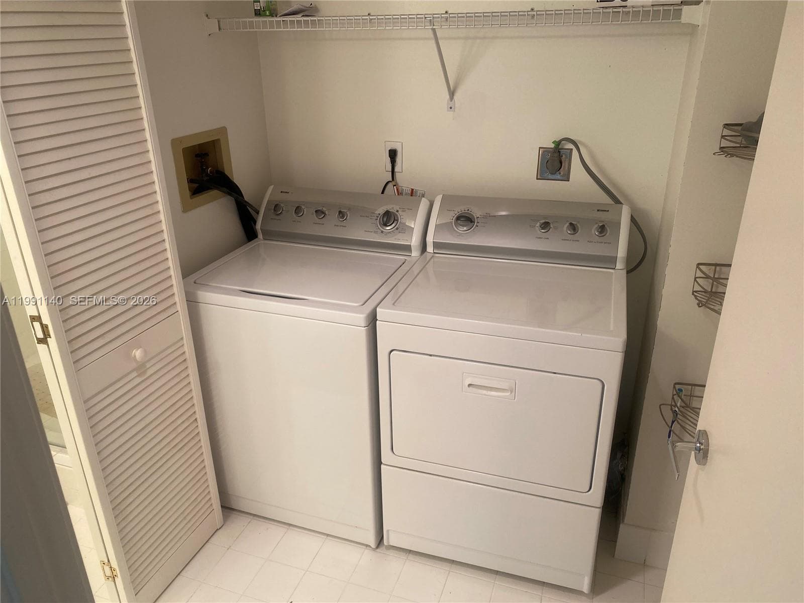 3640 Yacht Club Dr 1009 photo 14