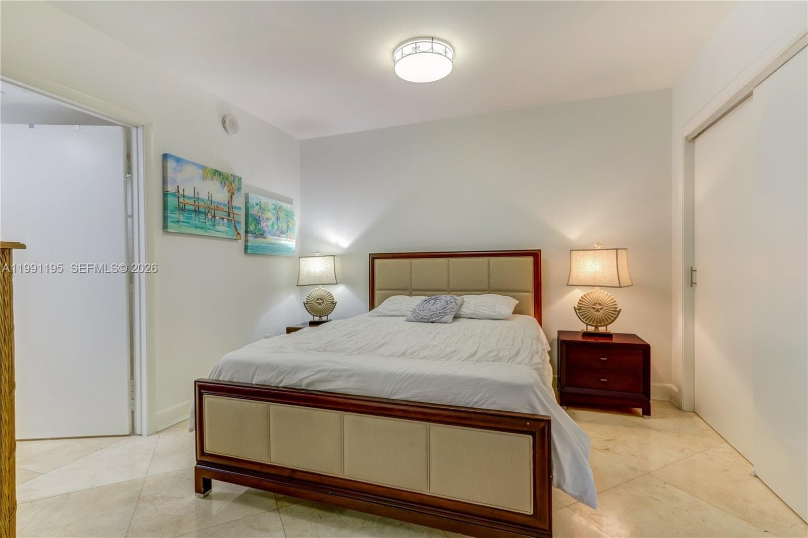 1830 Ocean Dr 3804 photo 25