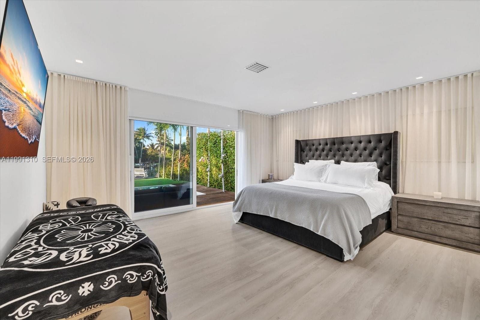 1277 Biscaya Dr photo 22