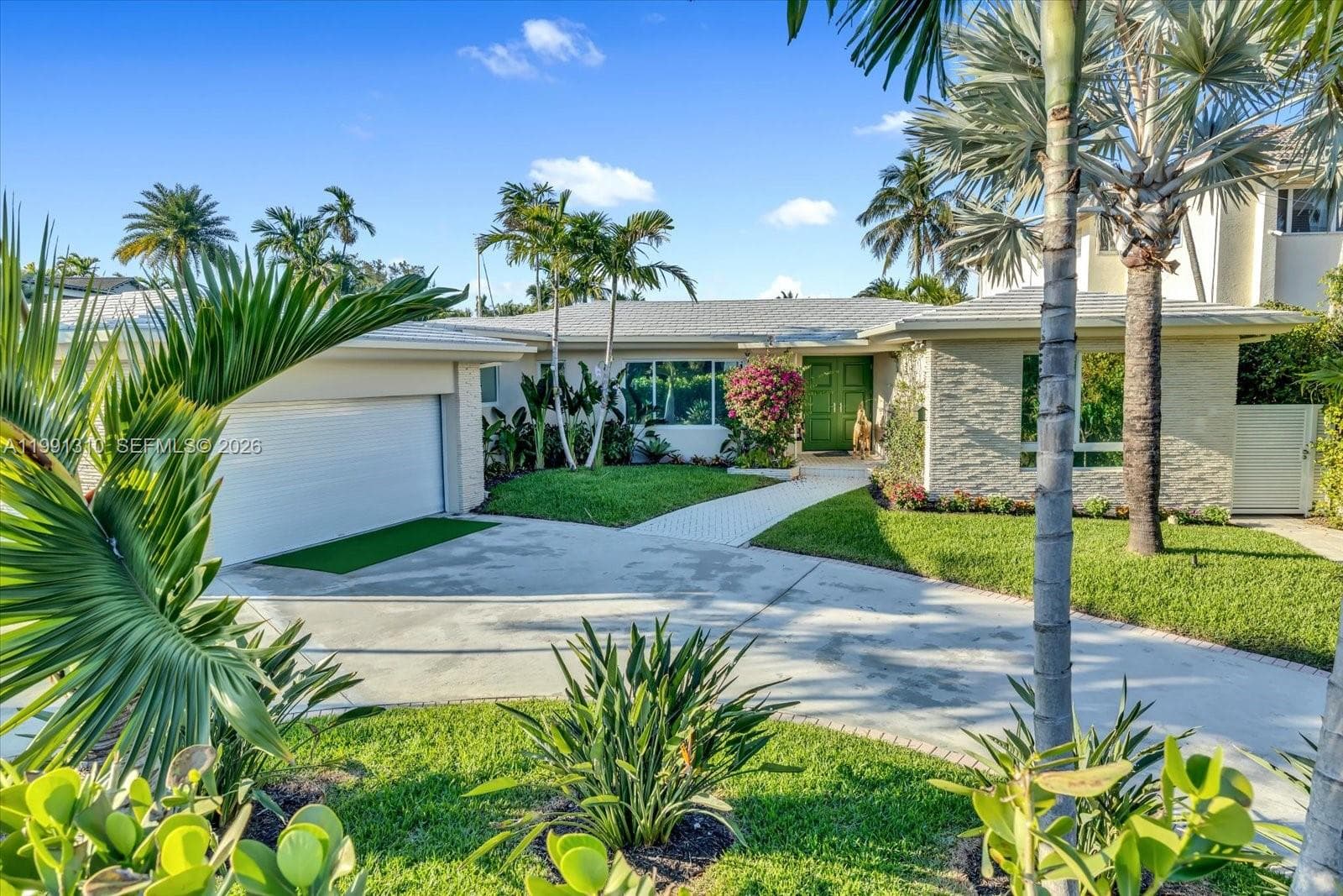 1277 Biscaya Dr photo 10