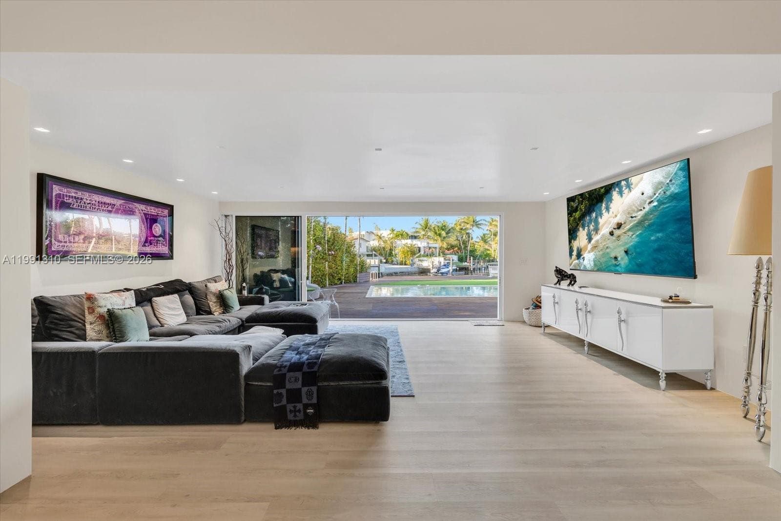 1277 Biscaya Dr photo 15