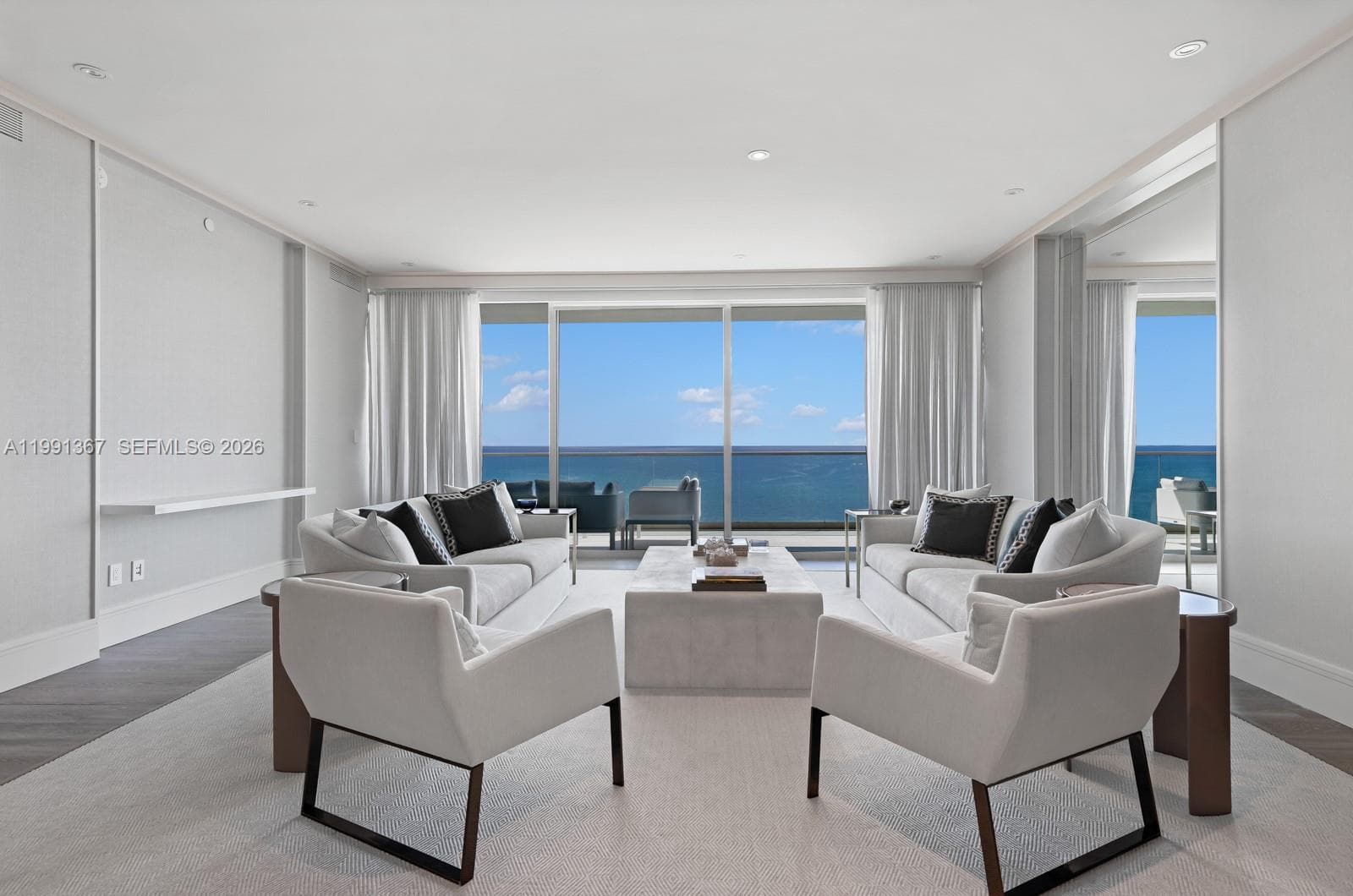 10203 Collins Ave 1