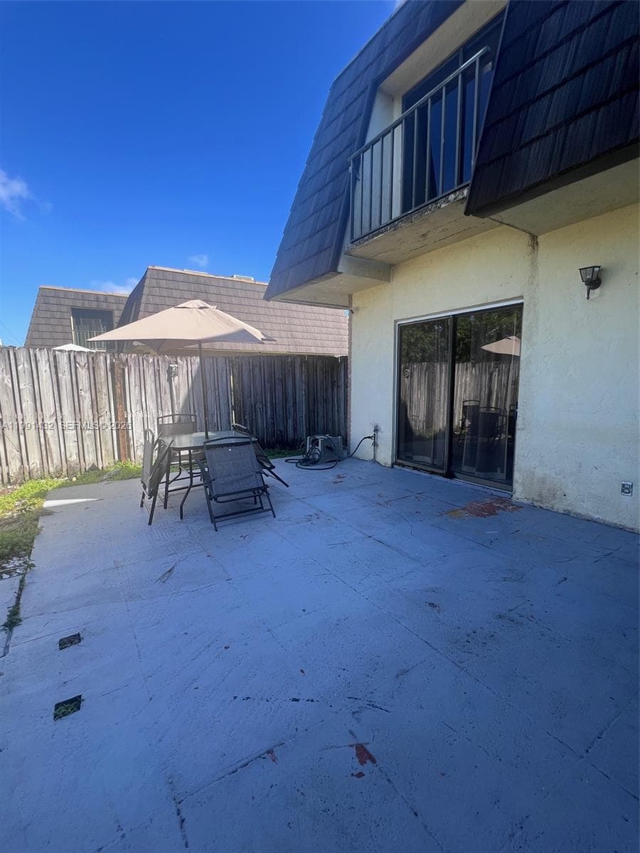 4681 Cherry Rd 2