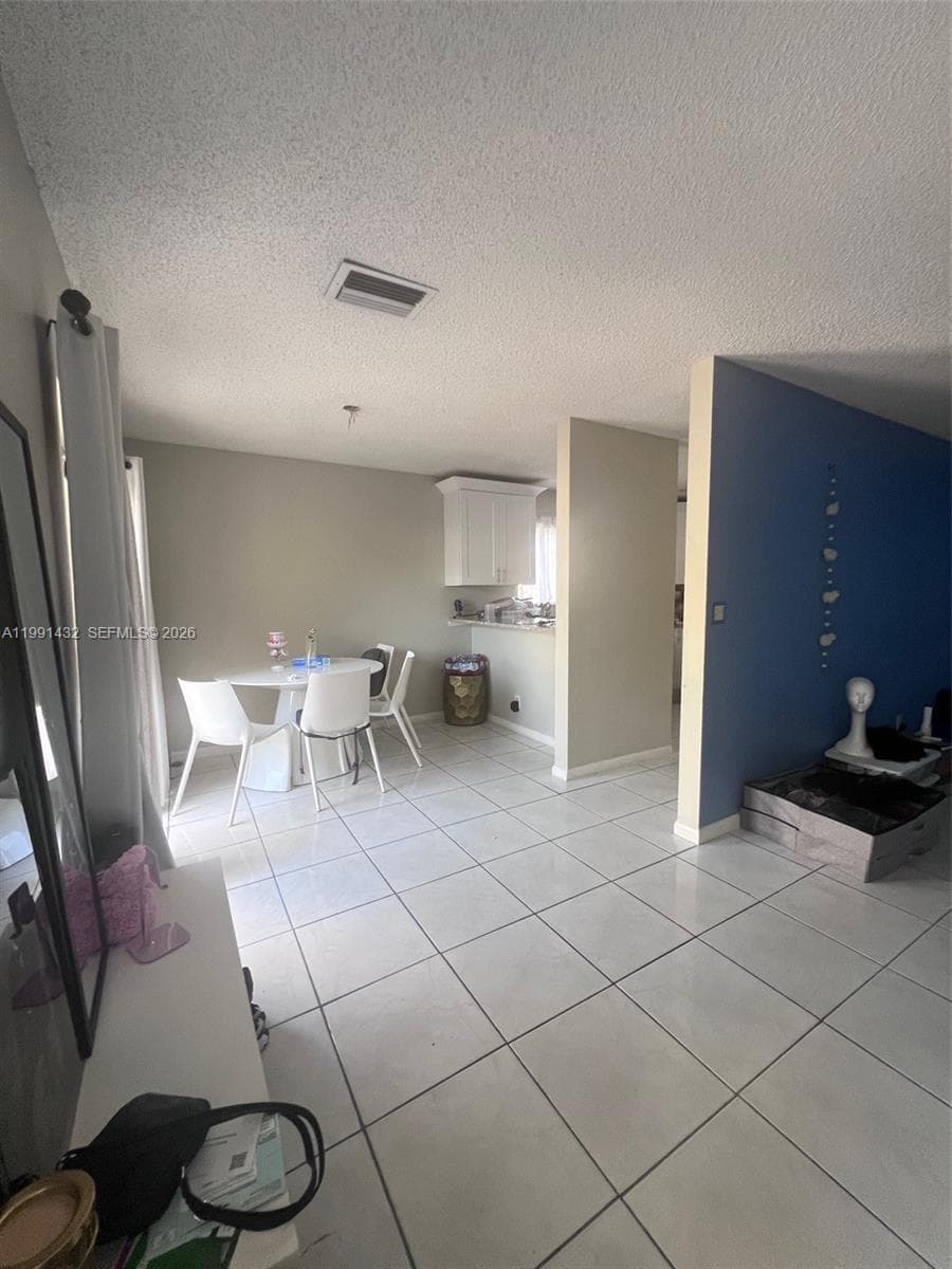 4681 Cherry Rd 4