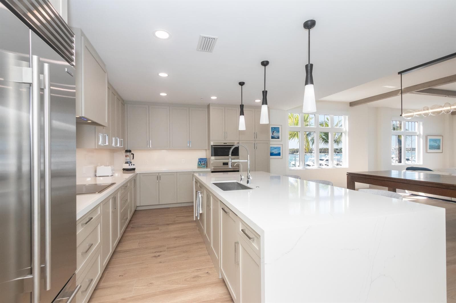 184 Lake Drive 3201 photo 12