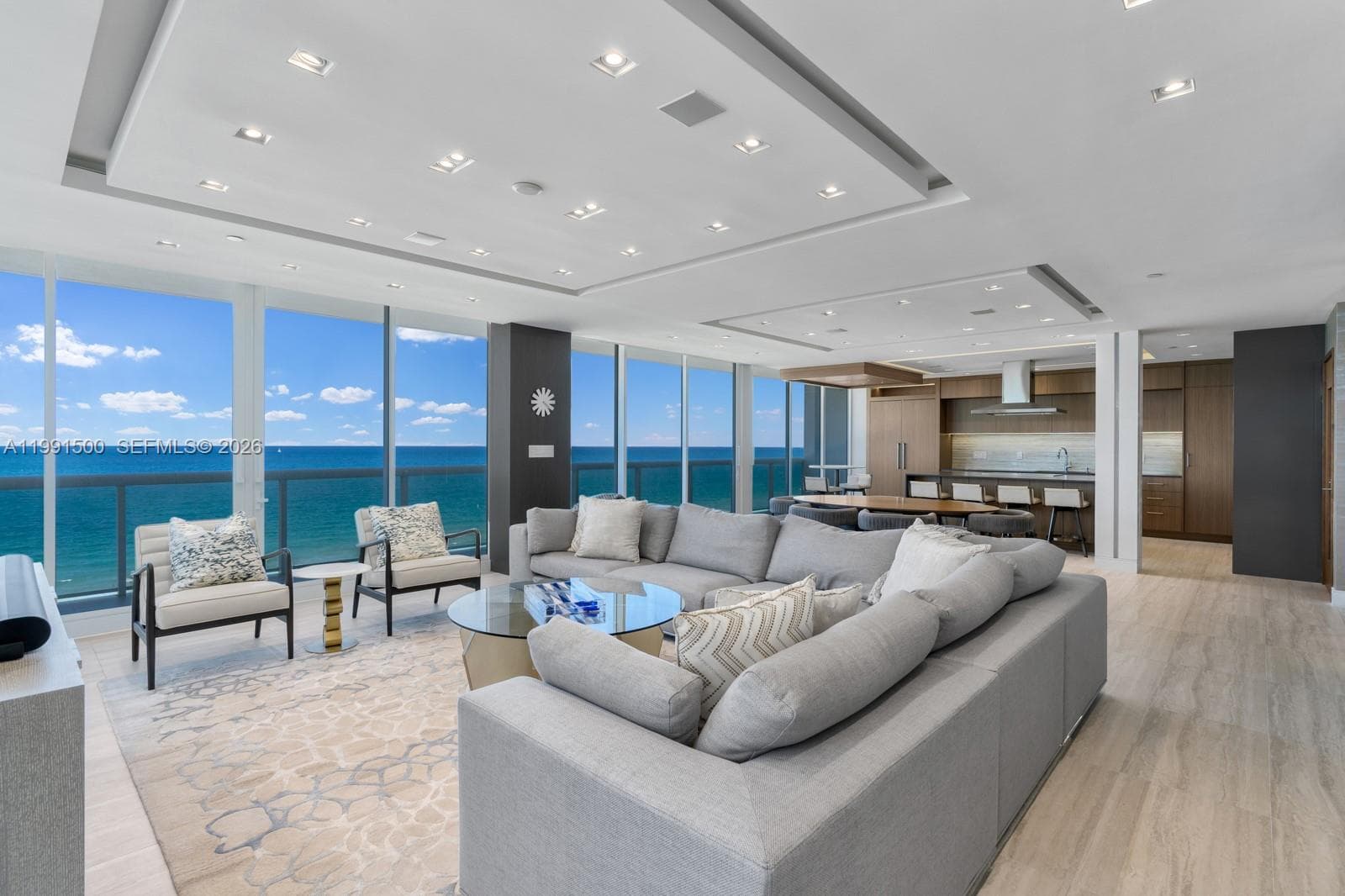 9559 Collins Ave 3