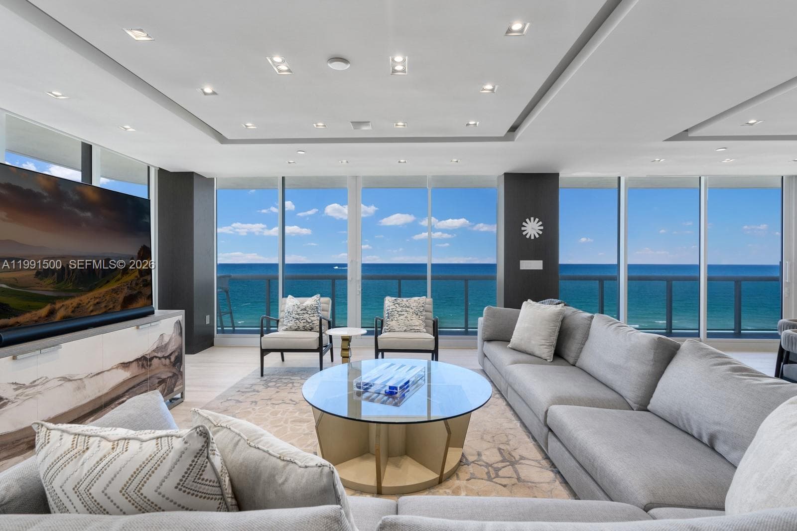 9559 Collins Ave 1