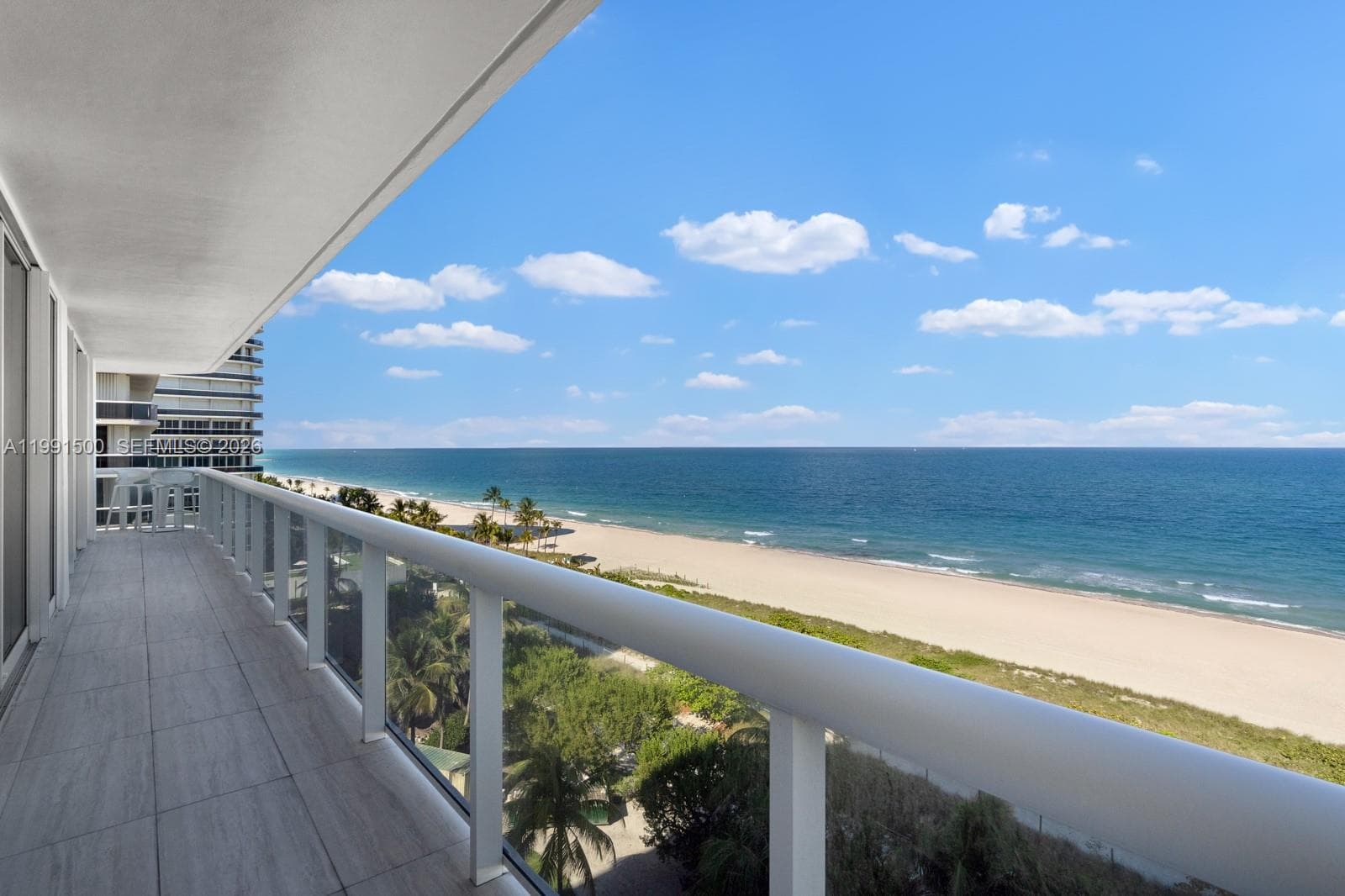 9559 Collins Ave 4