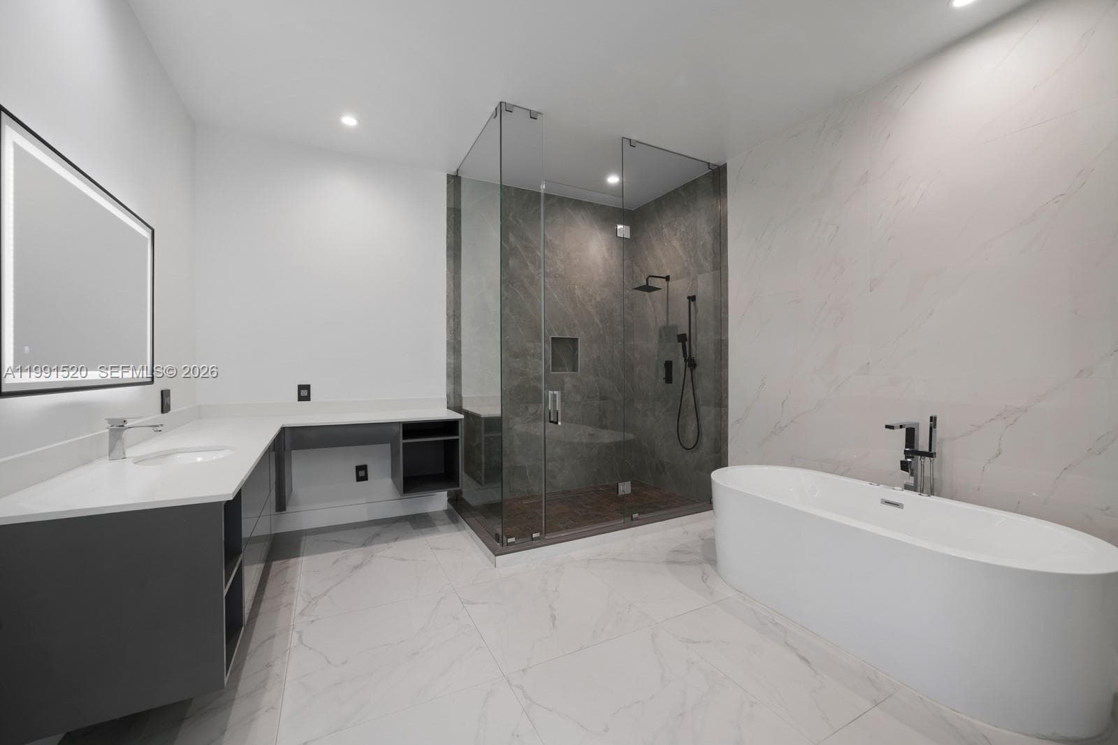 775 77th Ter photo 25