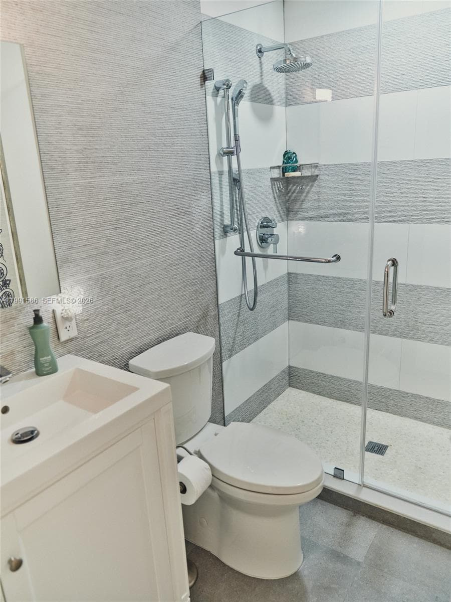 1905 N Ocean Blvd PHA photo 19
