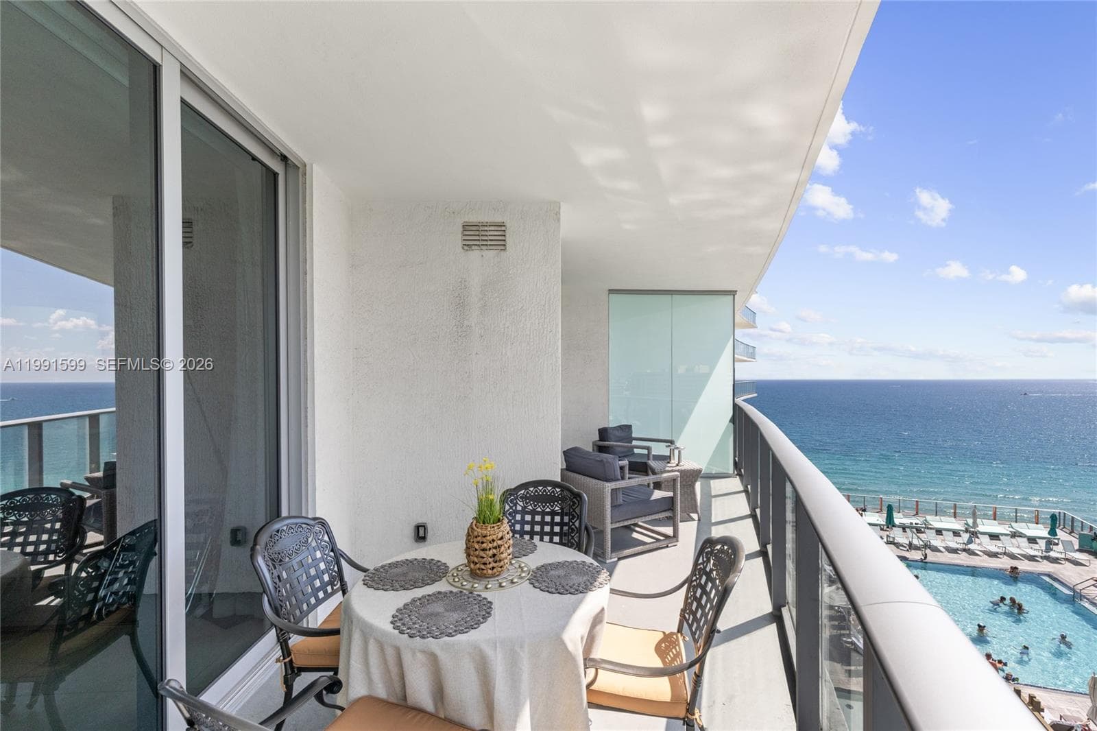 4111 Ocean Dr 2