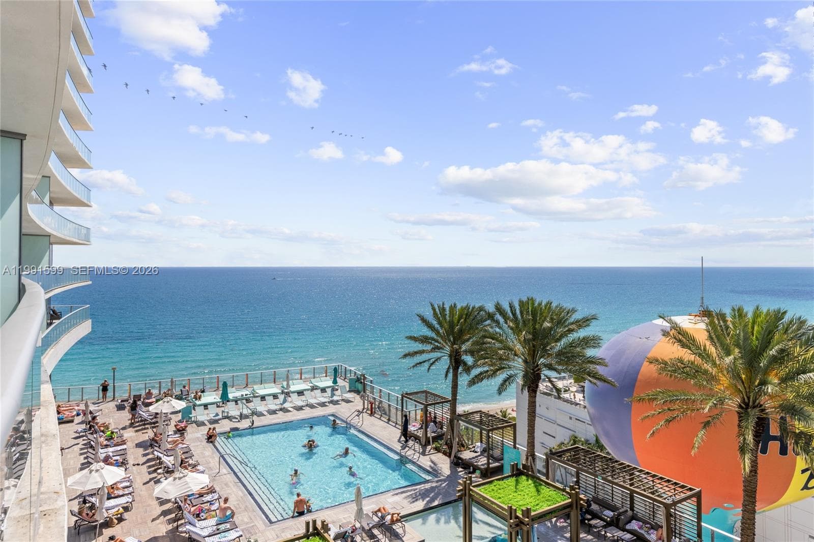 4111 Ocean Dr 5