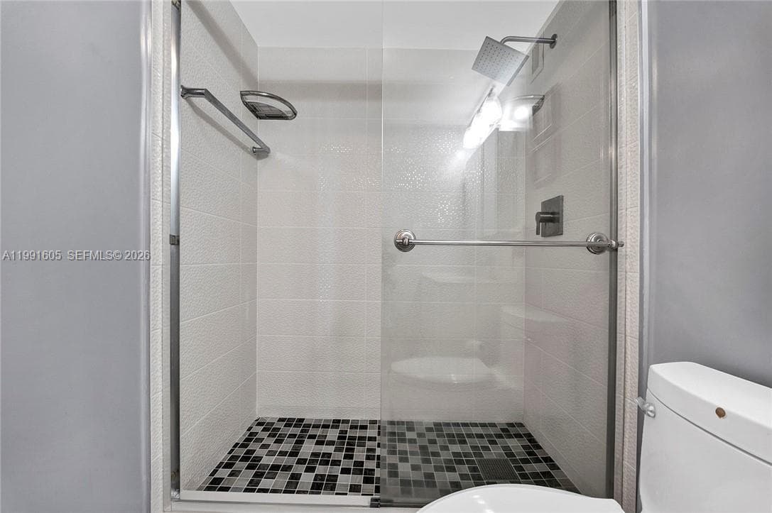 1400 S Ocean Dr 1004 photo 20