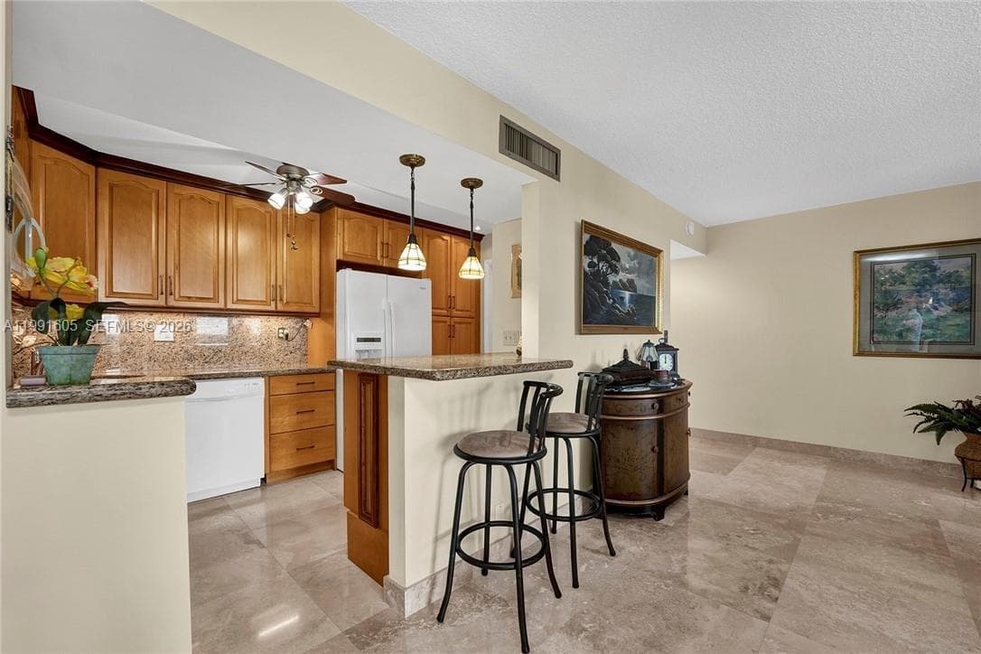 1400 S Ocean Dr 1004 photo 25