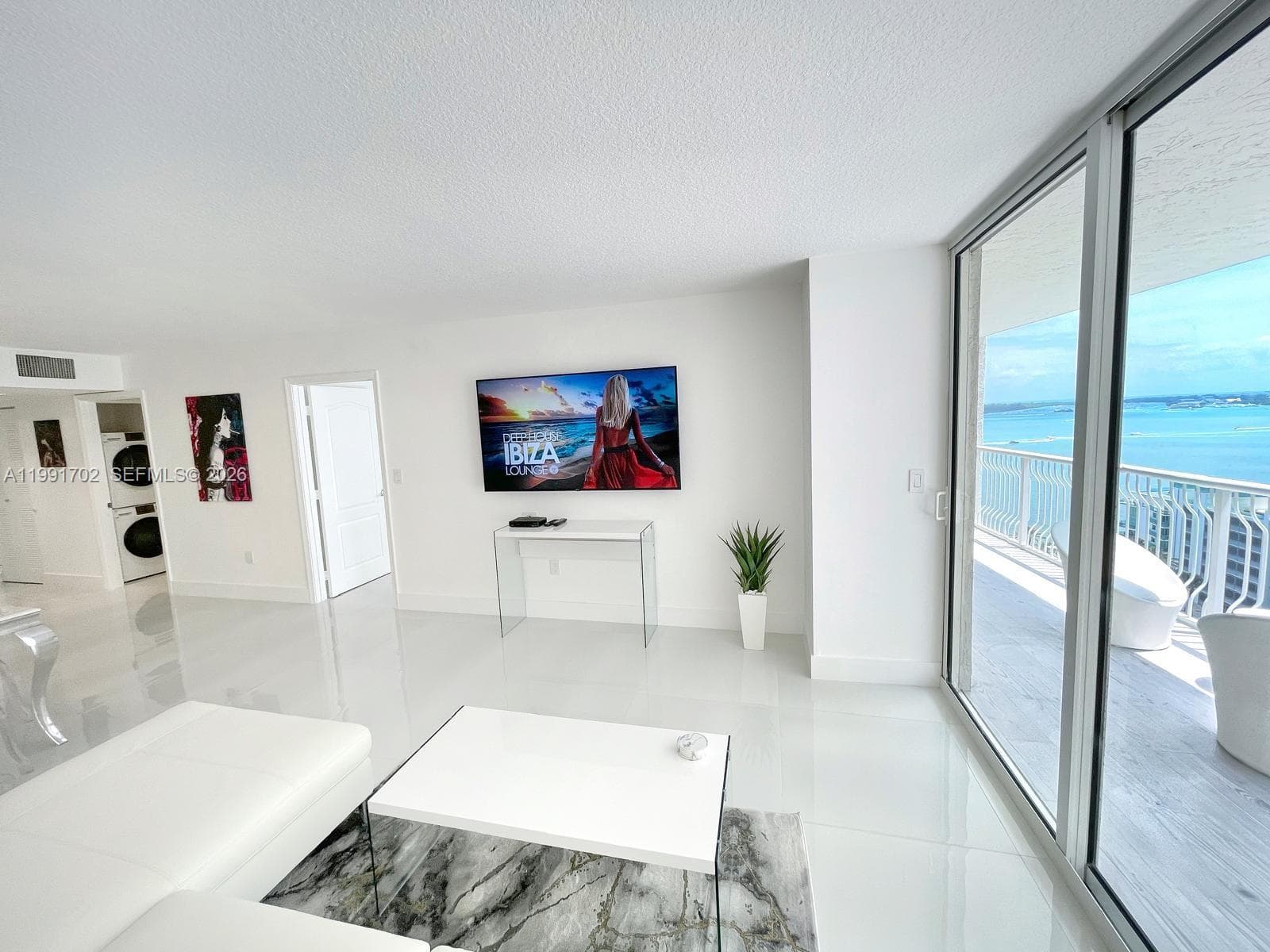 1200 SE Brickell Bay Dr 1707 photo 2