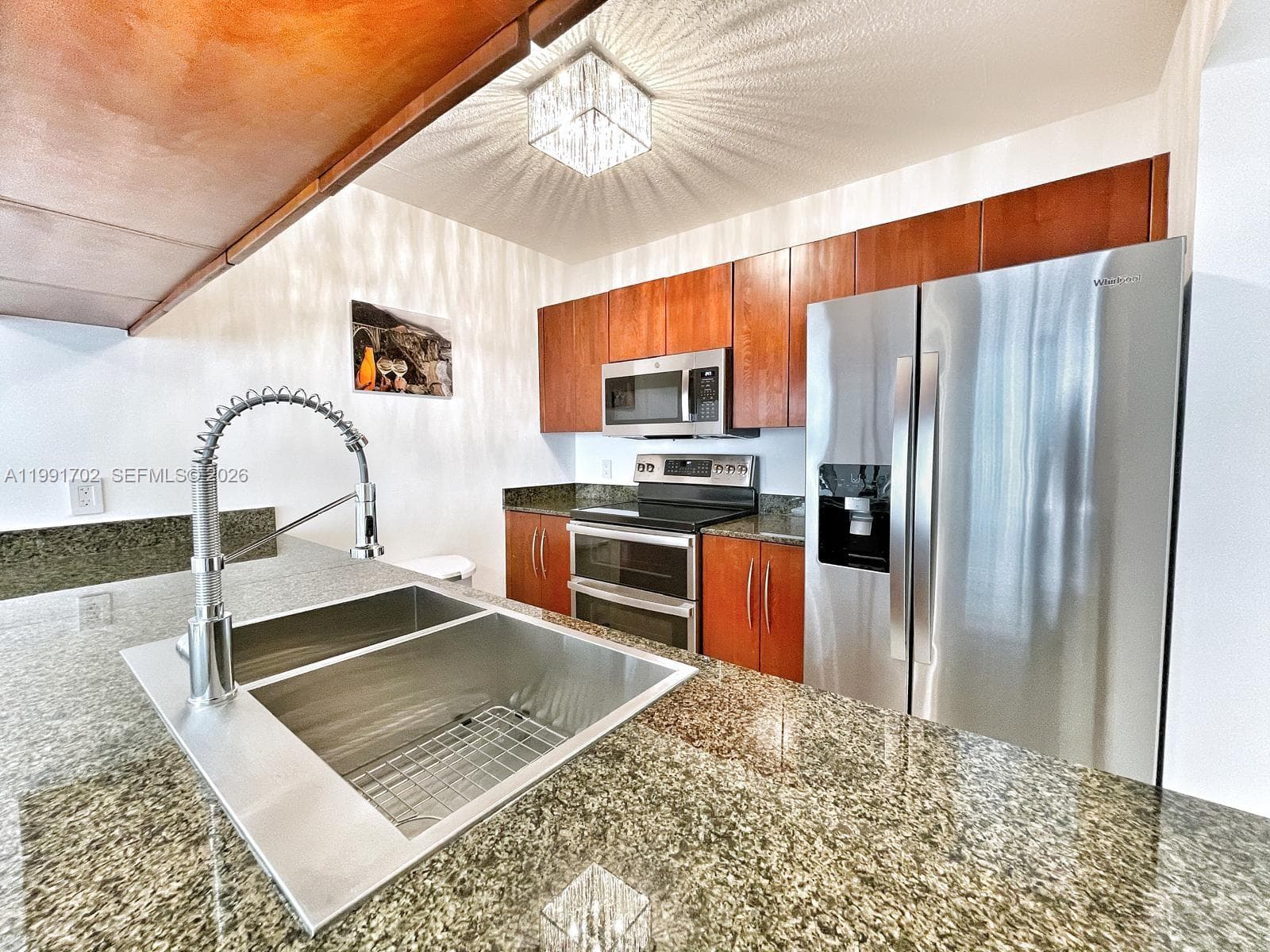 1200 SE Brickell Bay Dr 1707 photo 17