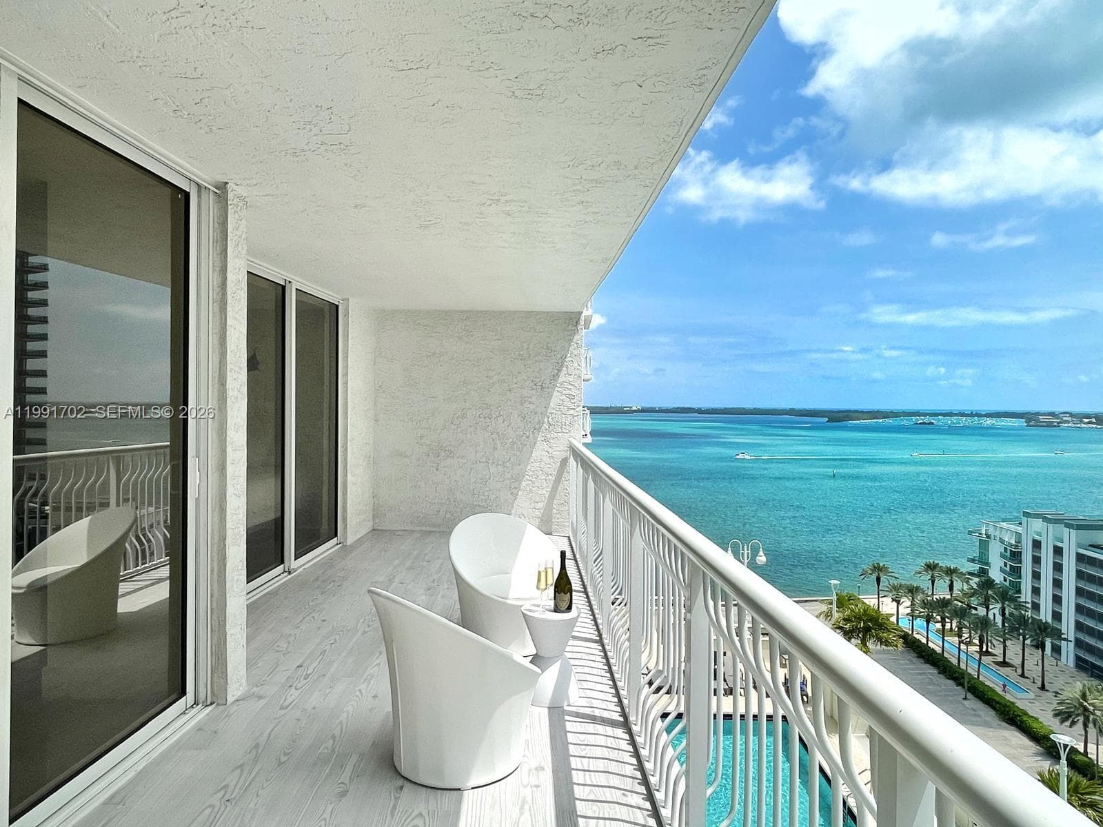 1200 SE Brickell Bay Dr 1707 photo 1