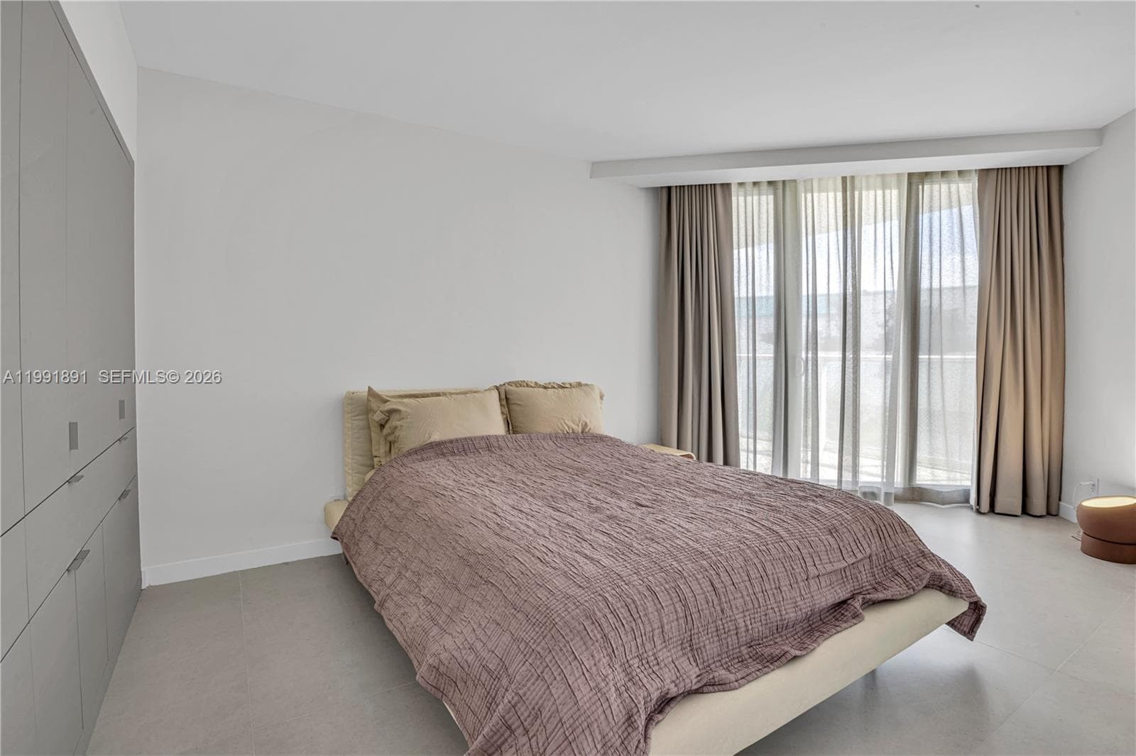 16485 Collins Ave 431 photo 19